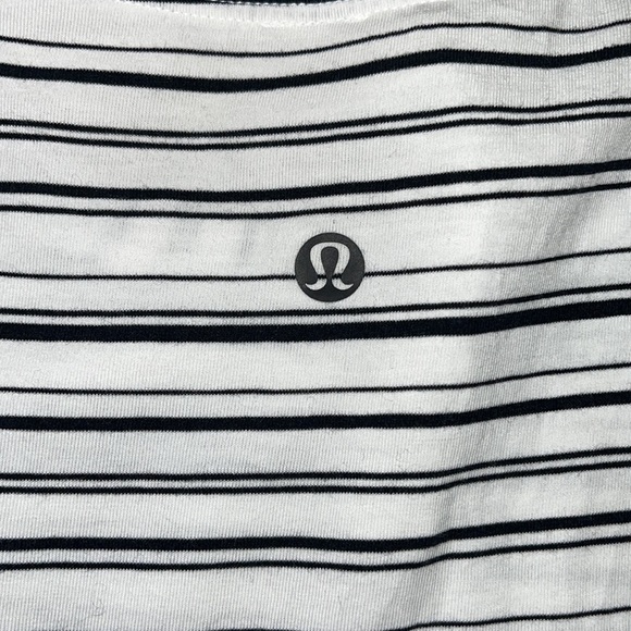 Lululemon Emerald Long Sleeve Shirt - Picture 3 of 6